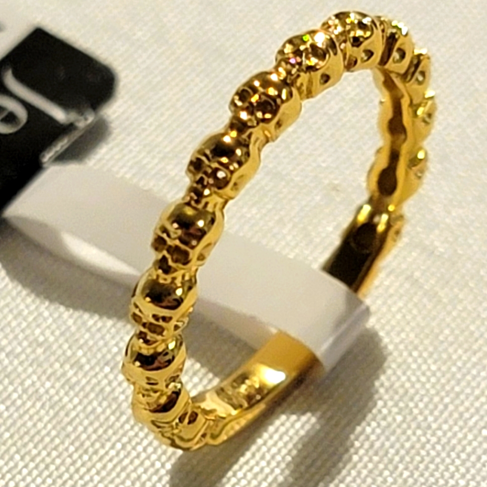 Jeulia Simple Circle Yellow Gold Tone Skull Ring - Size 7.5